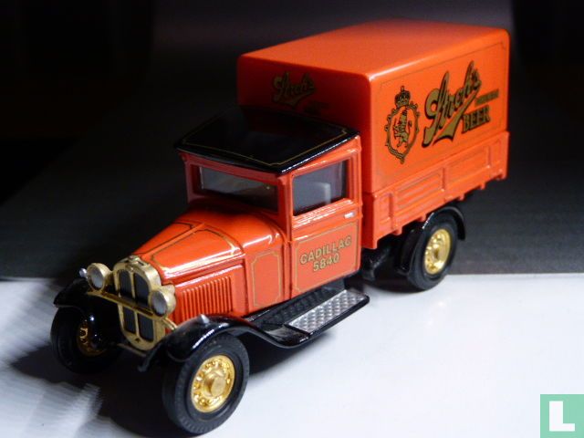 Ford AA Delivery Van 'Stroh's'