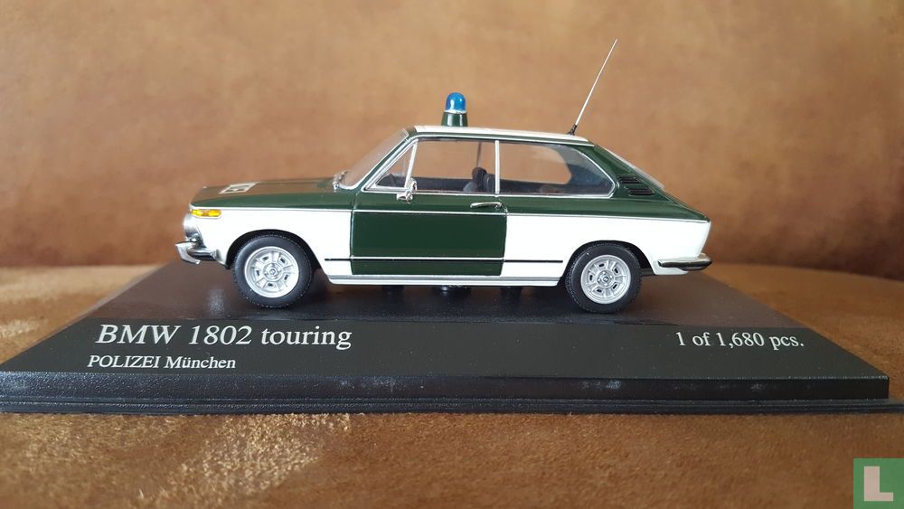 BMW 1802 Touring 'Polizei München' 400021190 - MiniChamps - LastDodo