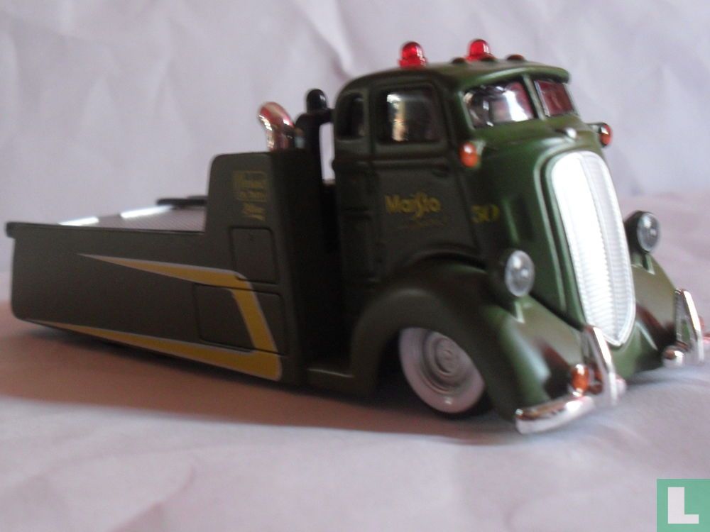 Chevrolet COE flatbed 1936