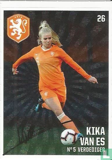 Kika van Es
