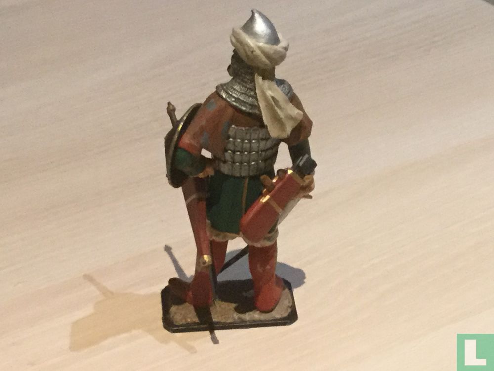 Saracen Chieftain 