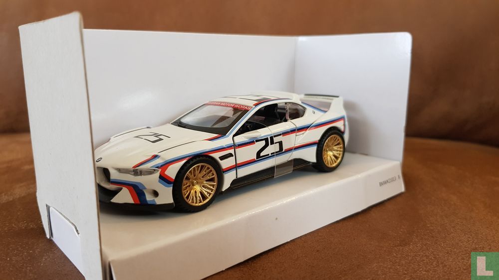 BMW 3.0 CSL Hommage