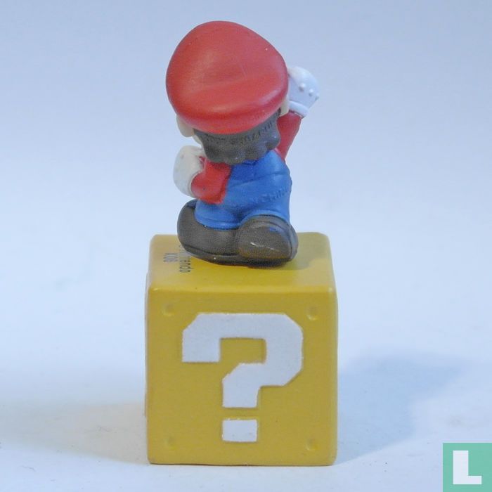 Super Mario