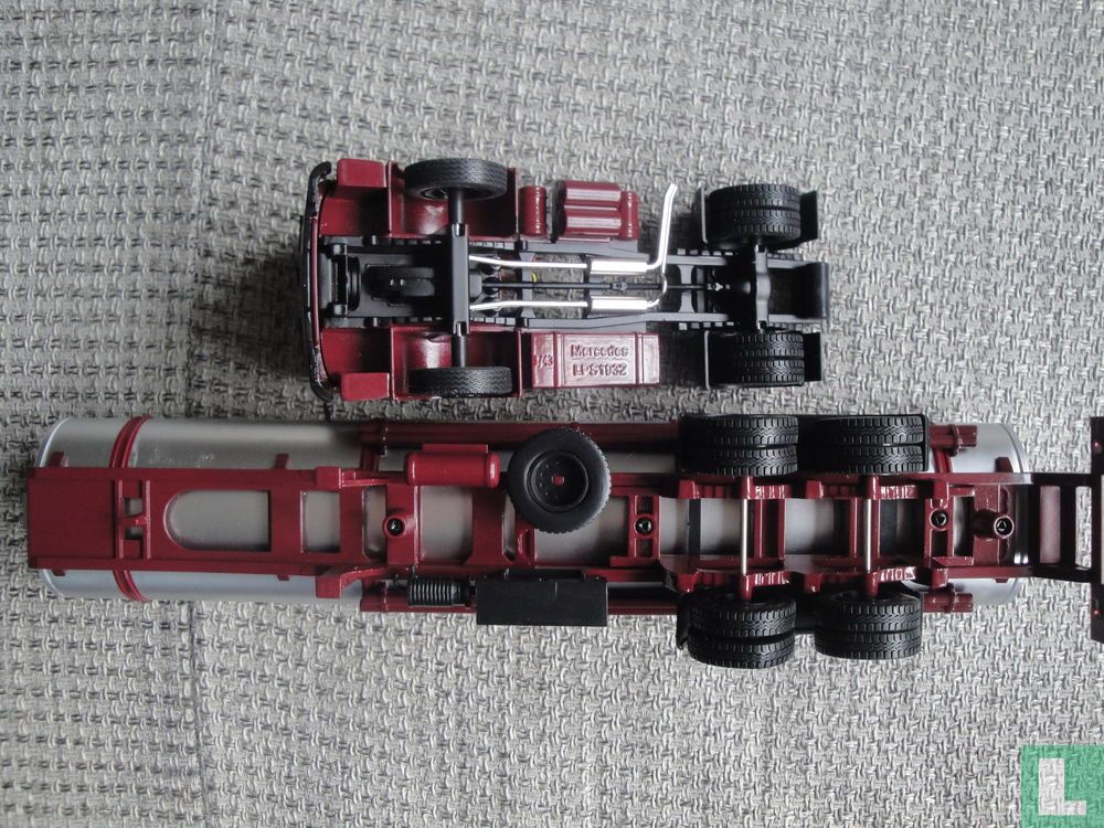 ALTAYA IXO 1/43 - Semi d'exception 94 - Mercedes LPS1932