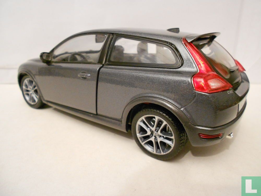 Volvo C30 