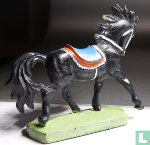 Pferd
