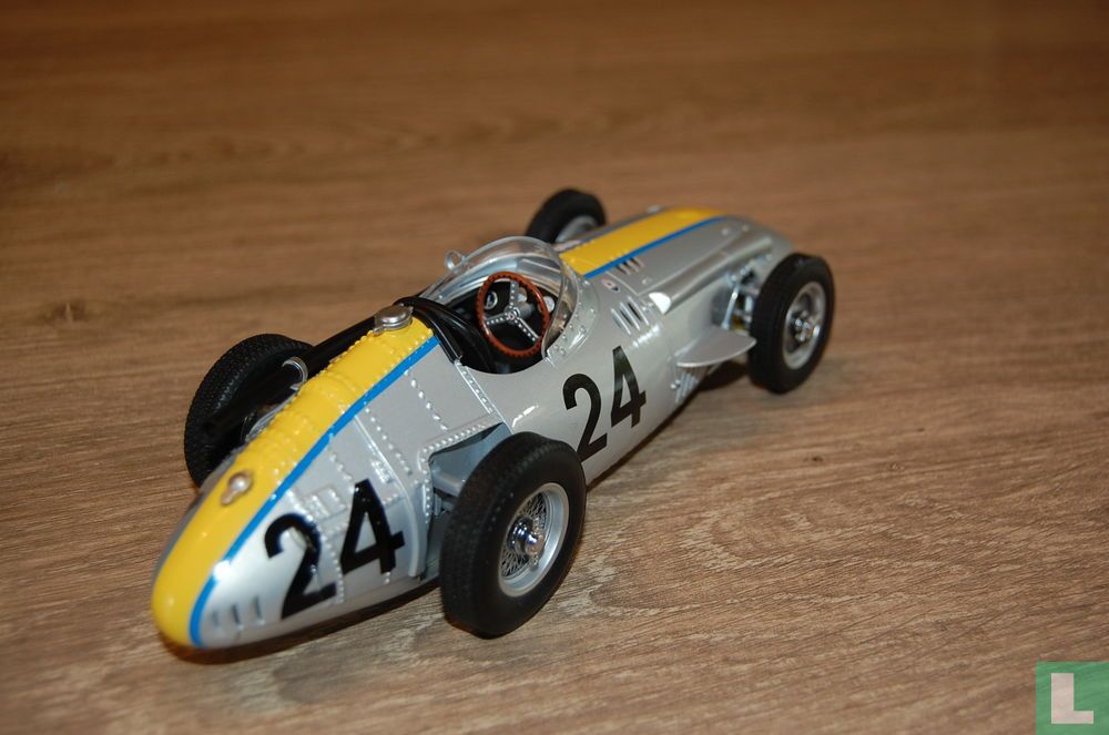 Maserati 250F #24