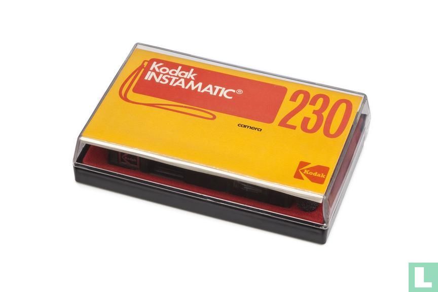 Kodak Instamatic 230