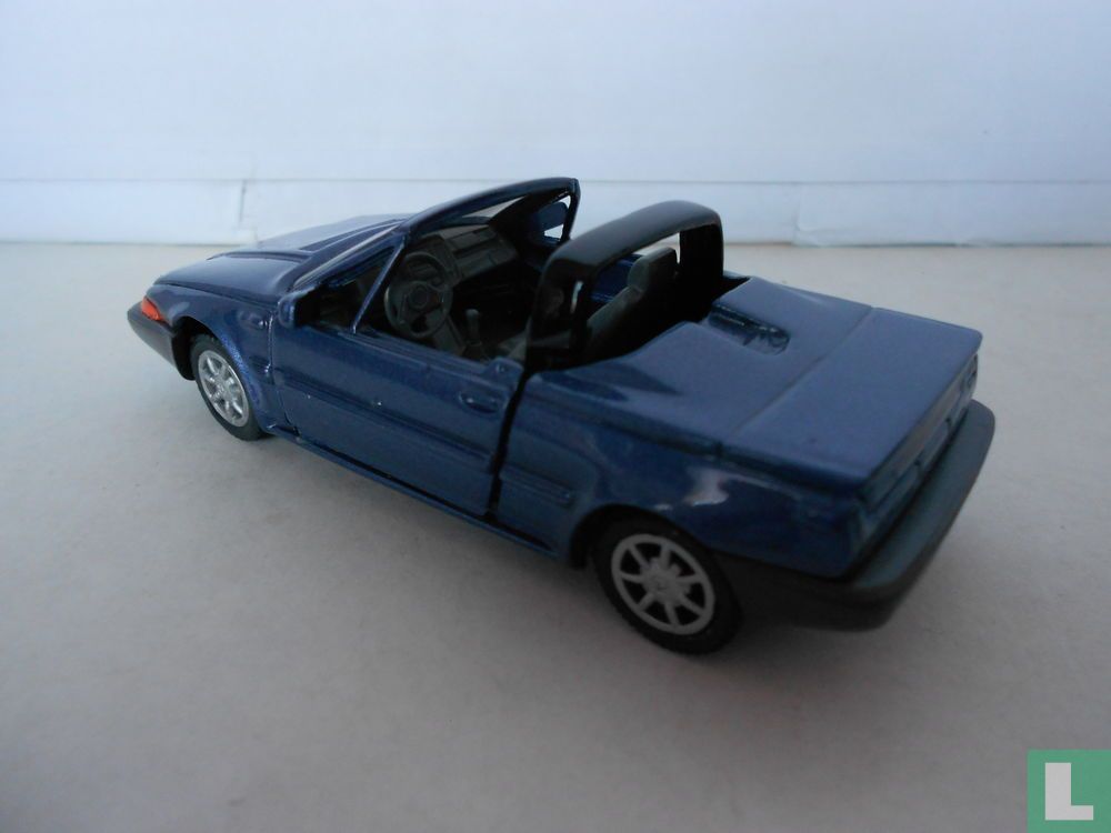 Volvo 480 Cabriolet 