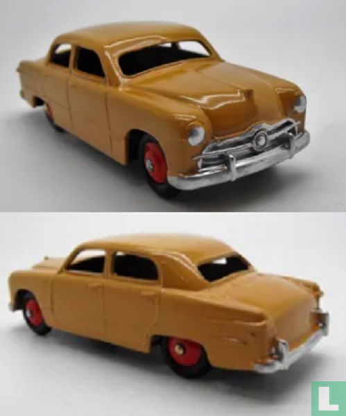 Ford Fordor Sedan