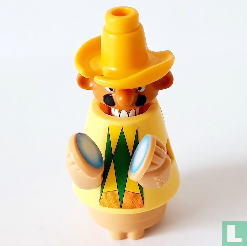 Ramon, yellow hat nr 4