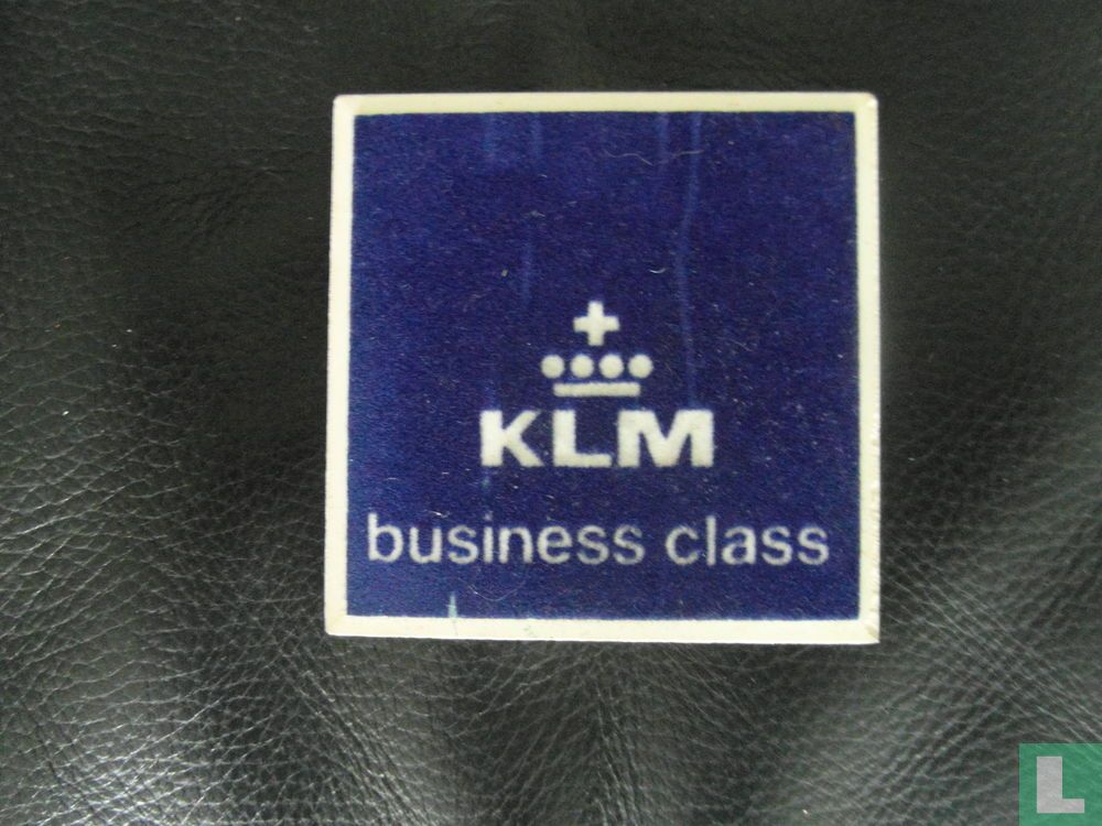 KLM Tiles facade