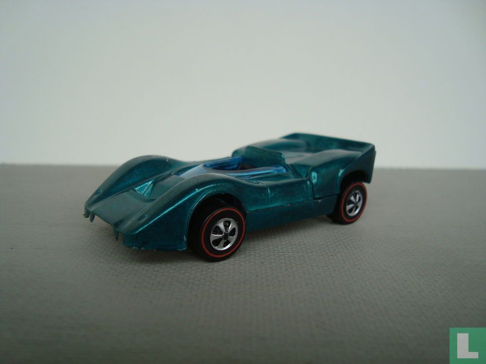 McLaren M6A