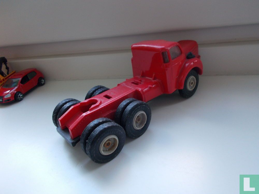 NOREV - 95 - Tracteur Berliet TBO 15 - Transporteur - Bleu