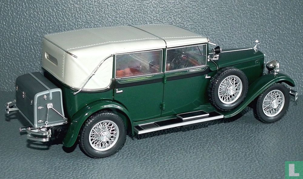 Skoda 860