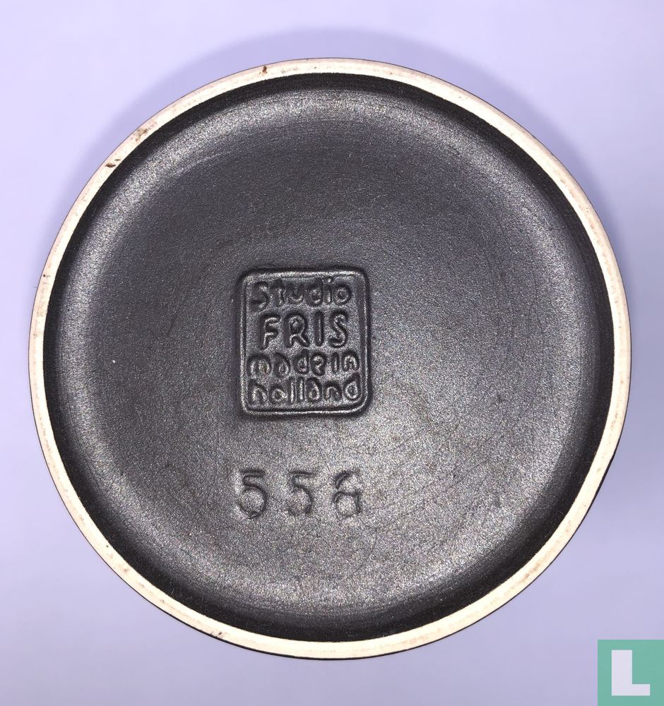 Vaas 558 - wit / engobe