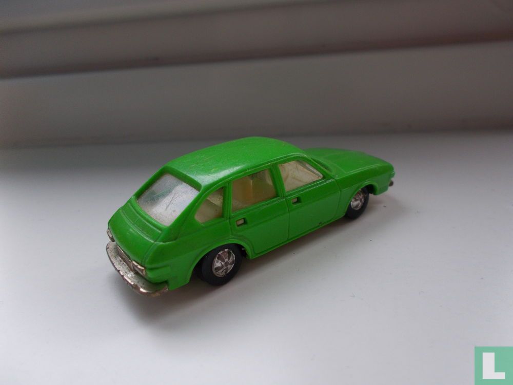 VW 412