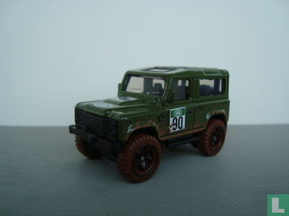 Land Rover Defender 90