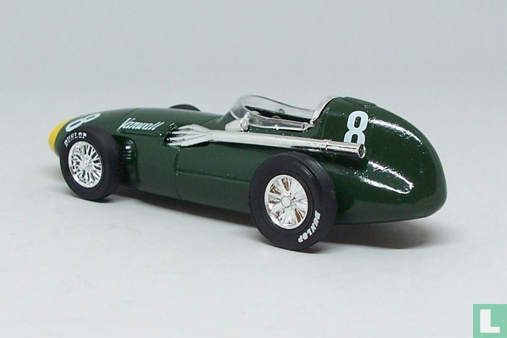 Vanwall VW5  #8