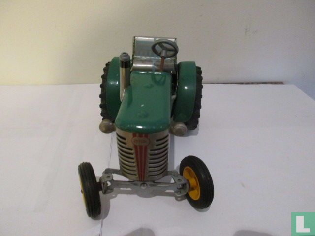 Tractor