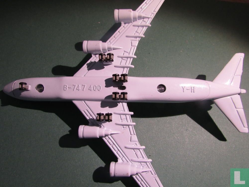 Boeing 747- 400 'Chemetall'