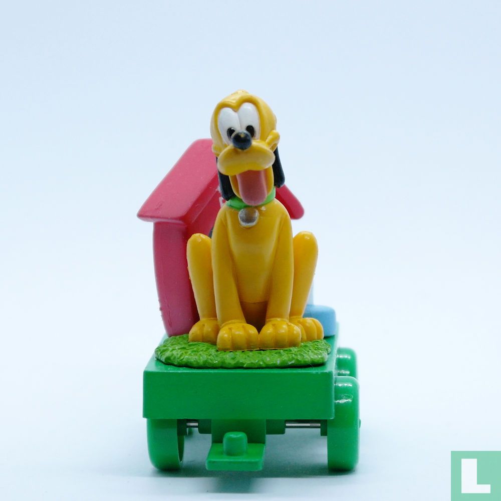 Pluto mit Loft auf lorrie