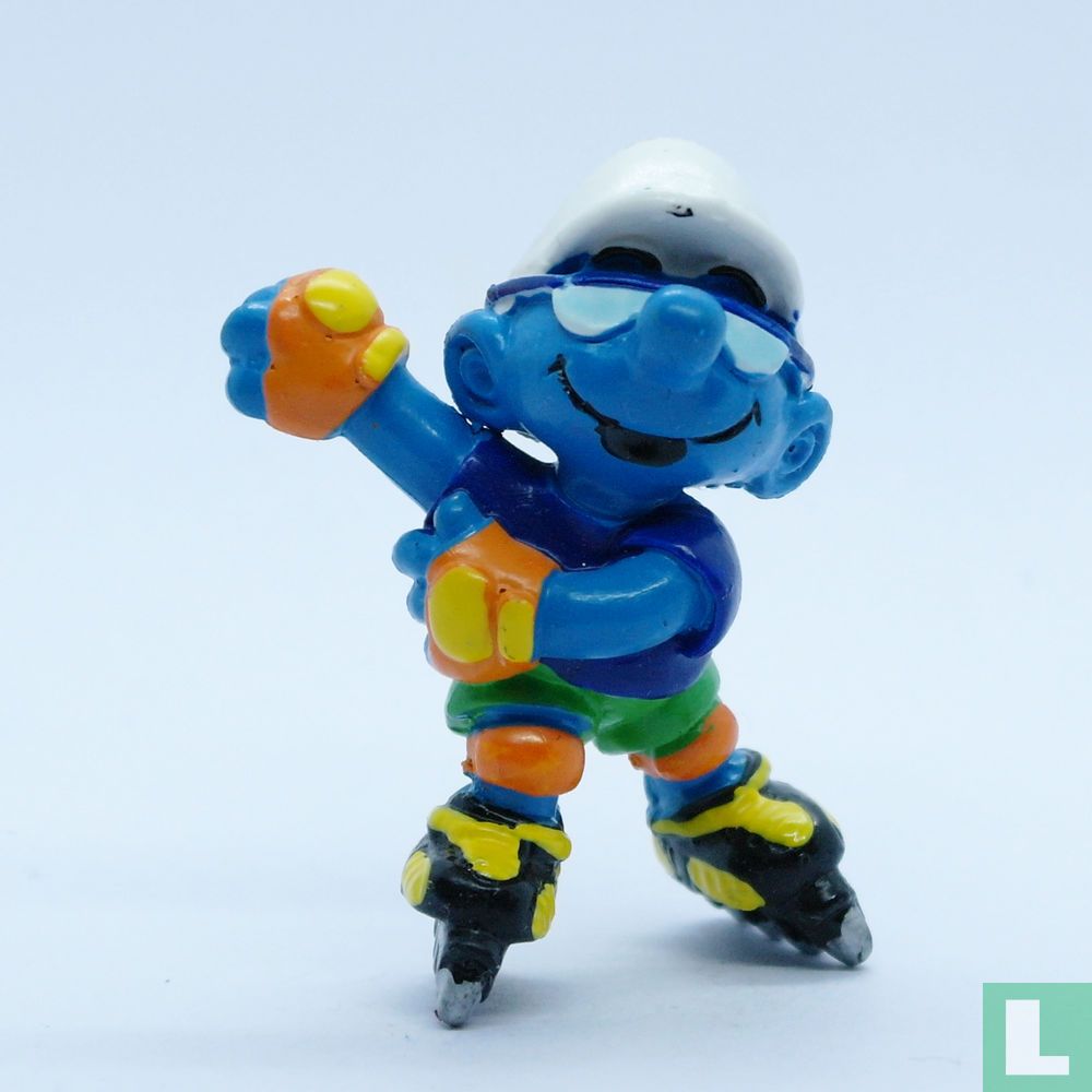 Inline Skaing Smurf