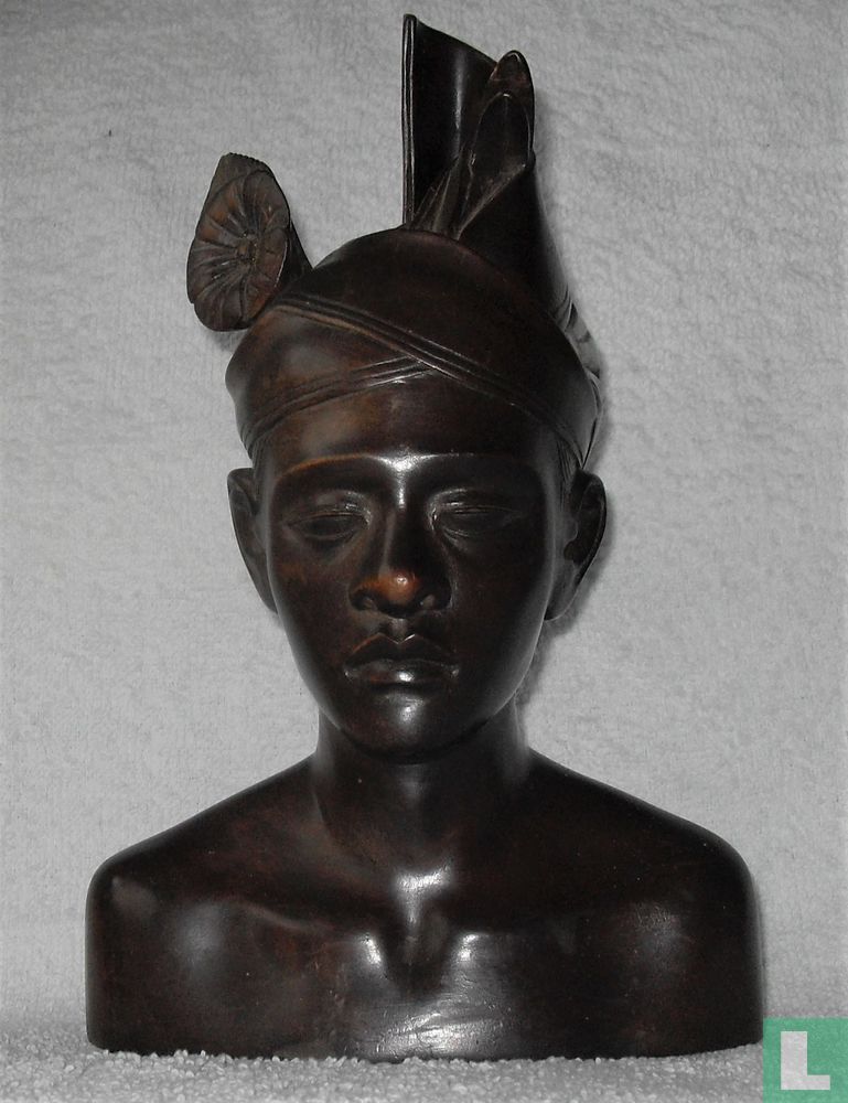 Indonesischer Bräutigam