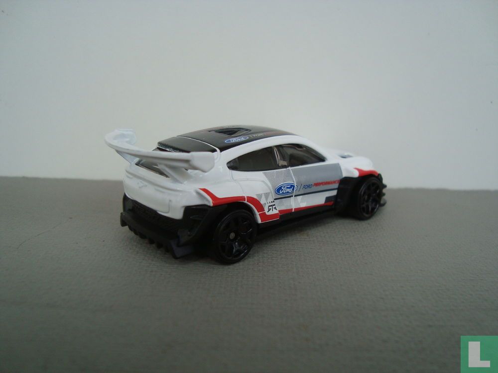Ford Mustang Mach-E 1400