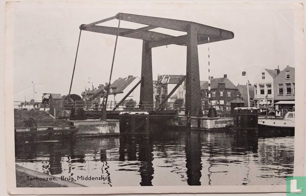 Brug , Middensluis