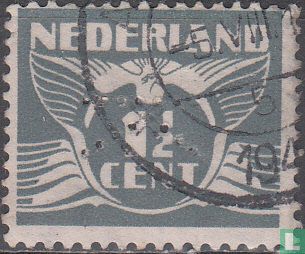 Fliegende Taube