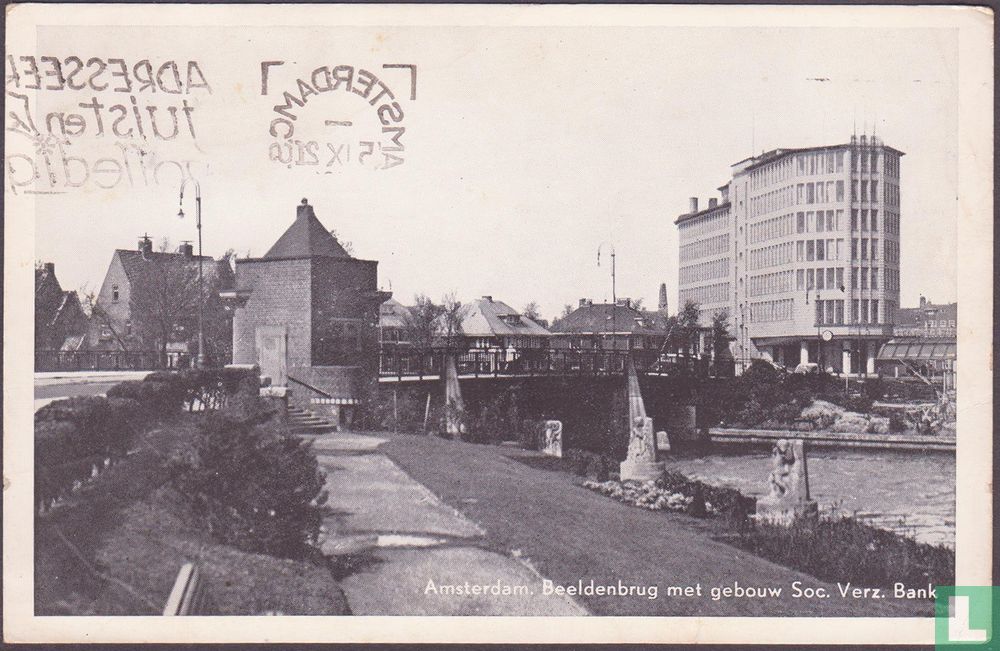 Beeldenbrug met gebouw Soc. Verz. Bank