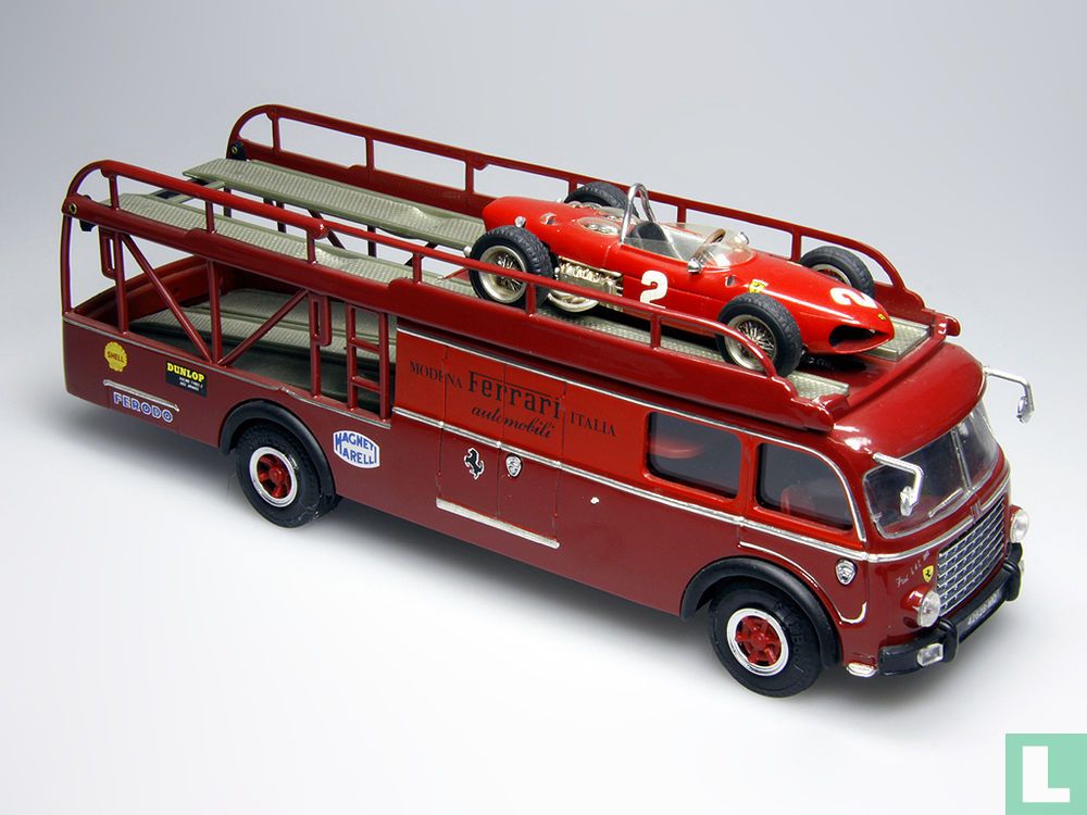 CMR 1957 Fiat 642 RN2 Bartoletti Ferrari Race Transporter 1:18