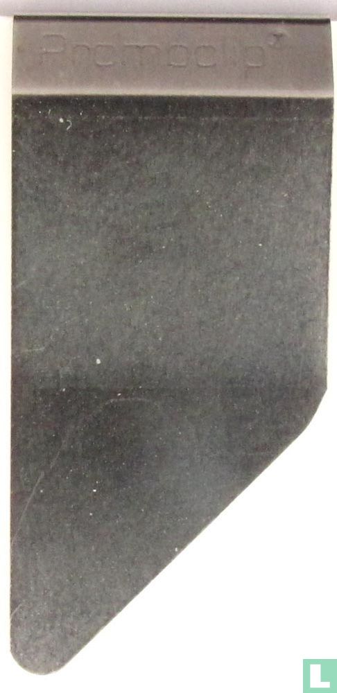 GKN