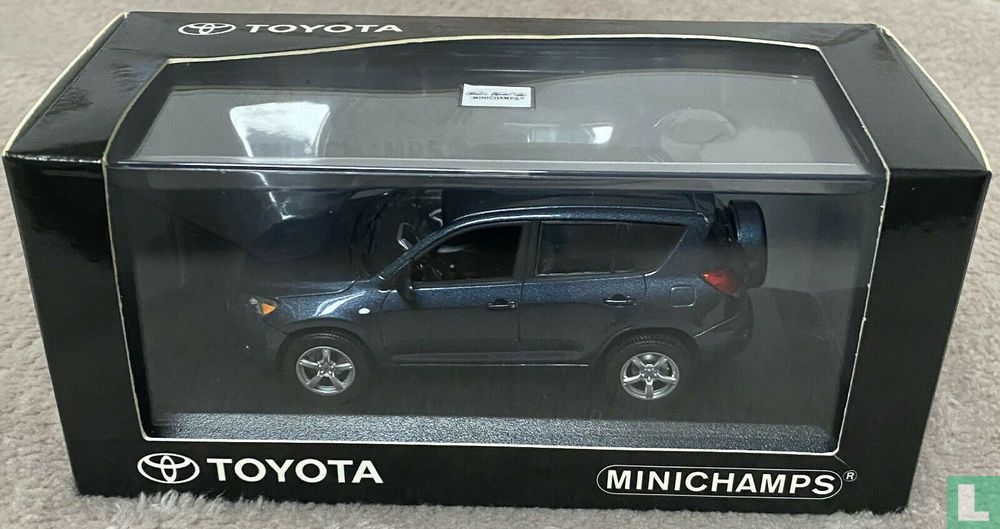 Toyota Rav4 (XA30)