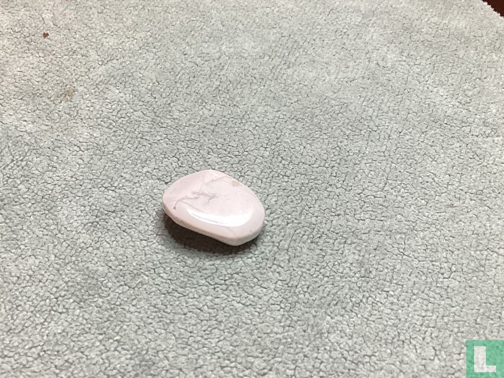 Howlite
