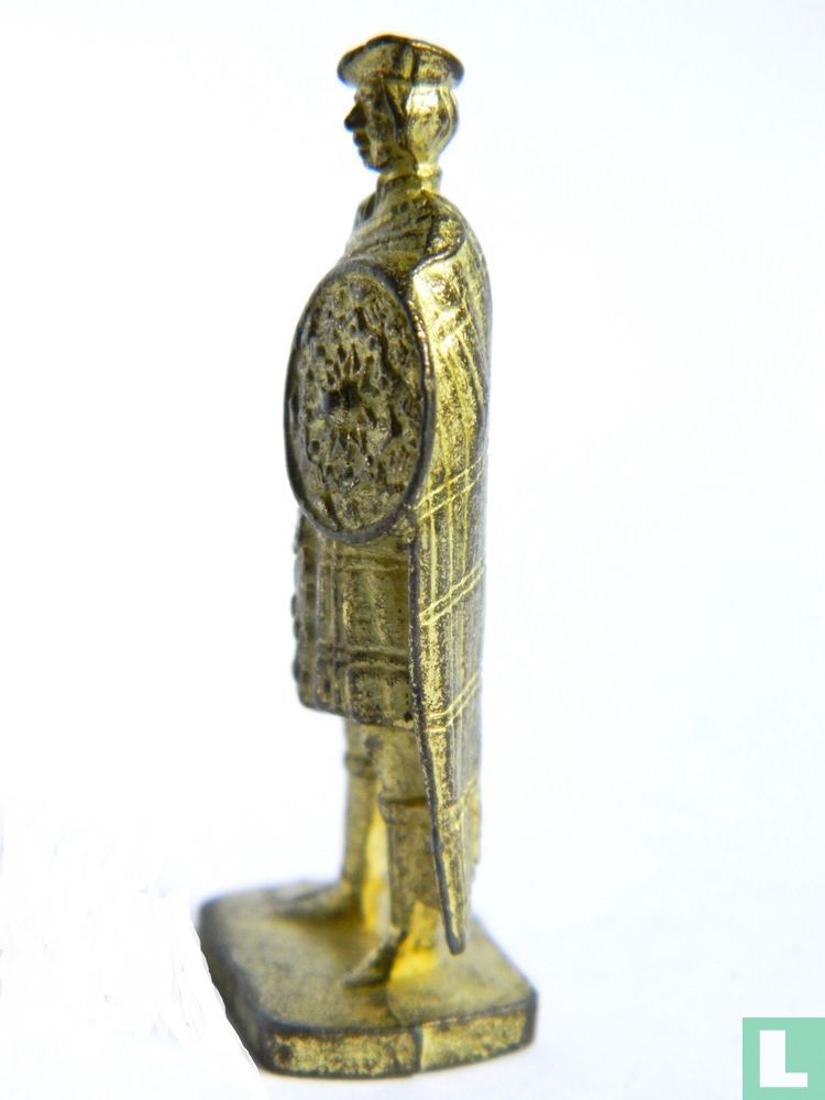 Shot (gold)