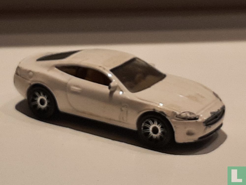 Jaguar XK