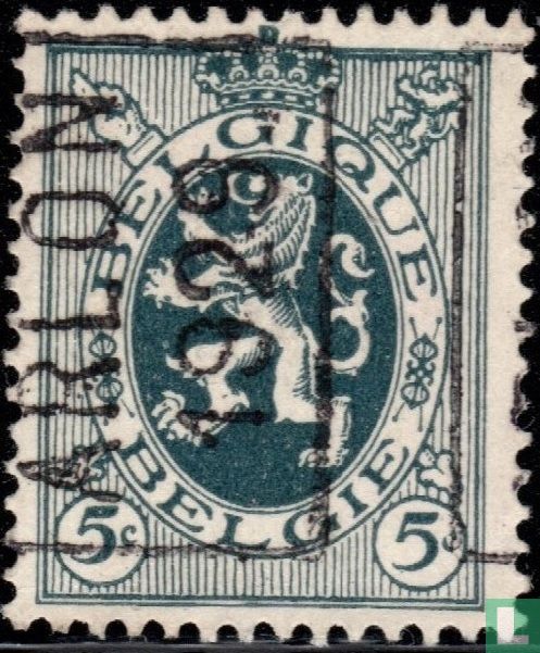 Heraldic lion