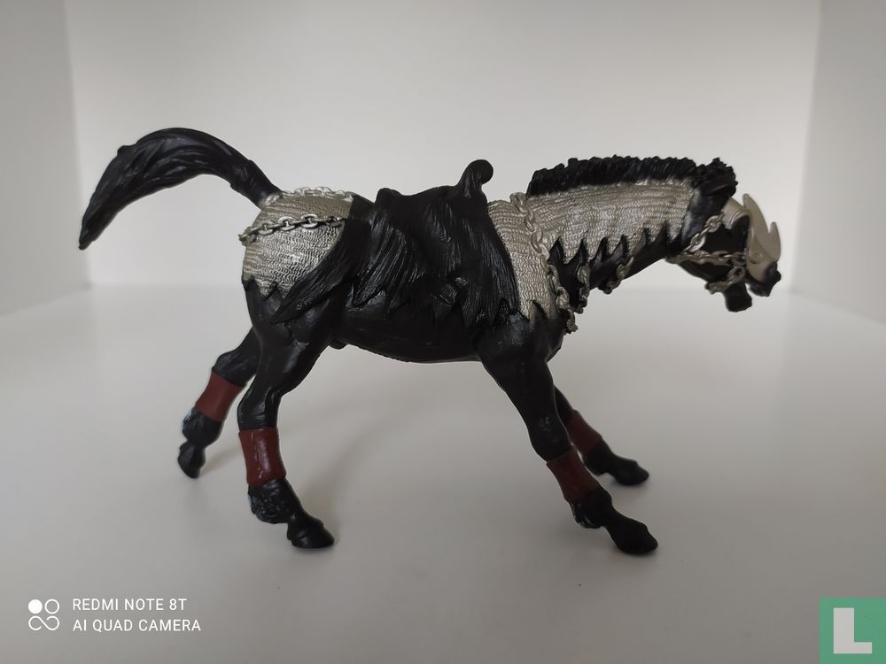 Cheval noir