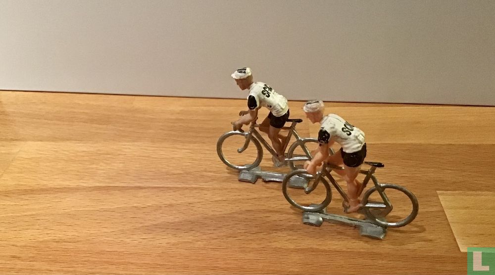 Cycliste - équipe SCIC