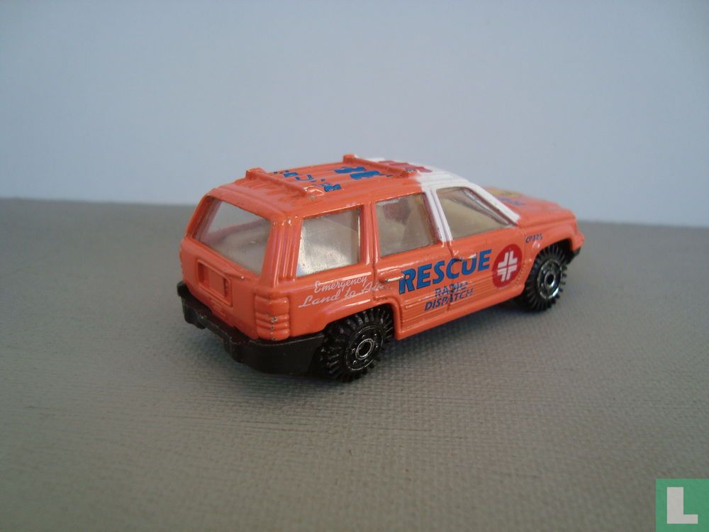 Jeep Grand Cherokee Rescue - Pioneer - LastDodo