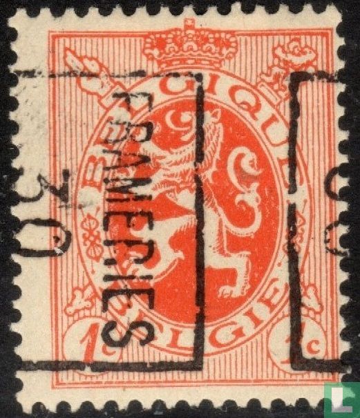 Heraldic lion