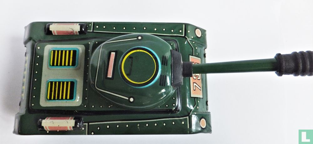 Wind up Tank