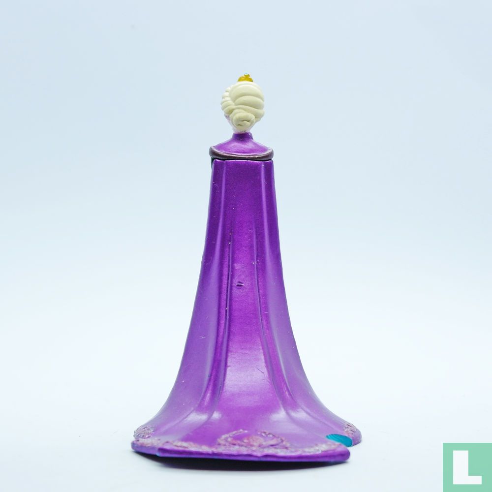 Coronation Elsa