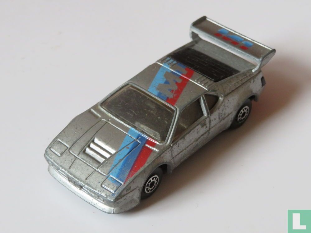 BMW M1