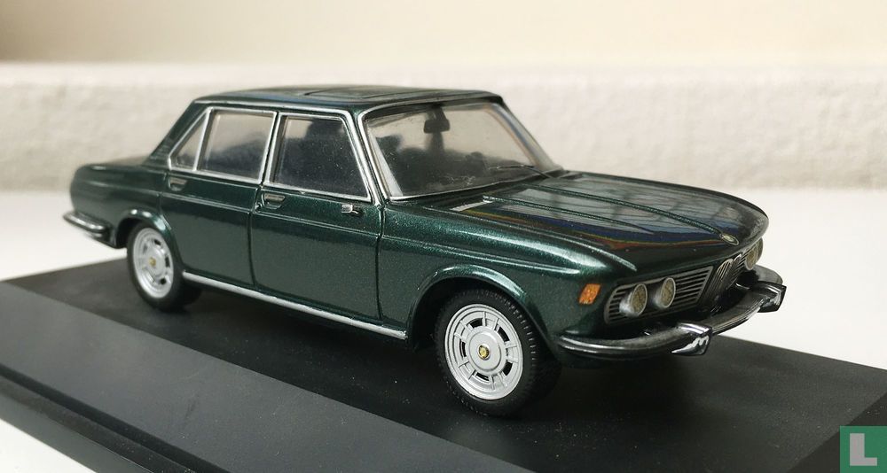 BMW 2500