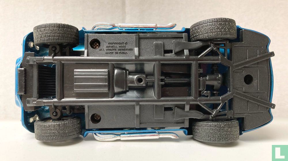 AC Cobra #33