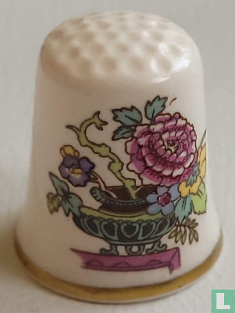 [Bloem in schaal]