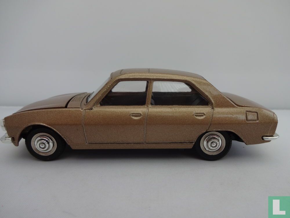 Peugeot 504